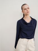 Navy Blue color option, Currently selected