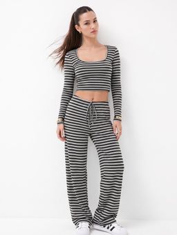 Outzidr - Black Full Sleeve Striped Co-Ord Set