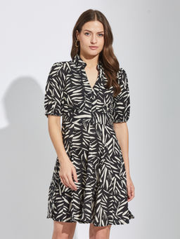 Latin Quarters - Women Black Half Sleeves Printed Casual Mini Dress