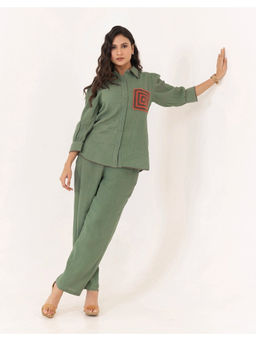 CUSTARD - Green Cotton Solid Embroidered Co-Ord (Set of 2)