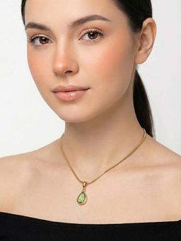 Carlton London - 18kt Gold Plated Green Cats Eye Pendant with Chain