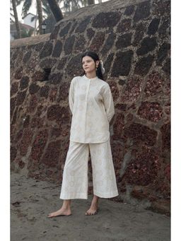 Raas Life - Tori Embroidered Cream Kurta With Pant Co-Ord's