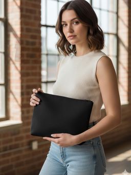 The House Of Ganges - Black Slindon Medium Vegan Leather Toiletry Pouch