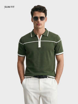 The Indian Garage Co - Green Cotton Blend Collar Neck Slim Fit Solid/Plain Polo T-Shirt