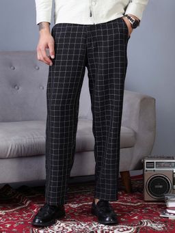 Campus Sutra - Mens Midnight Black Graph-Checks Straight Trouser