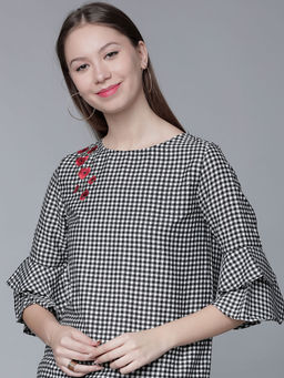 TOKYO TALKIES - Black Checks Regular Fit Top