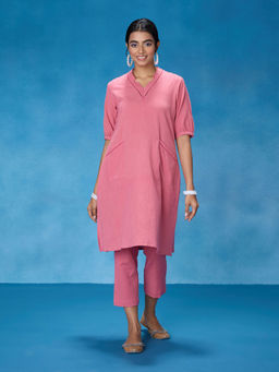 Likha - Coral Chintz Floral Kurta with Pant LIKSKD321 (Set of 2)