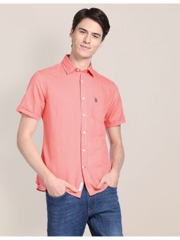 U.S. POLO ASSN. - Men Pink Spread Collar Solid Casual Shirt