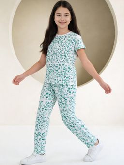 Lil Tomatoes - Girls Green Knit Half Sleeves Heart Printed Summer Nightsuit
