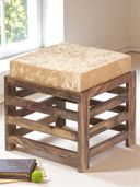 Off White color option, Currently selected