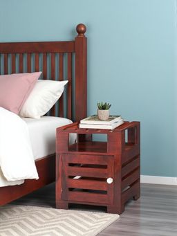 Ikiriya - Sheesham Wood End Table / Corner Tables / Bedside Table In Honey Finish (1 Year Warranty)