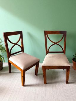 Ikiriya - Sheesham Wood Accent Pack Of 2 Dining Chairs In Honey Finish (1 Year Warranty)