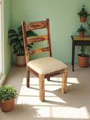 Beige color option, Currently selected