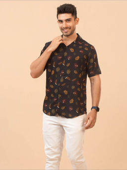 The Bleu Label - Mens Casual Printed Cotton Half Sleeves Collar Neck Shirt