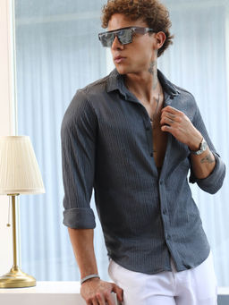 Campus Sutra - Mens Powder Grey Solid Creased Shirt