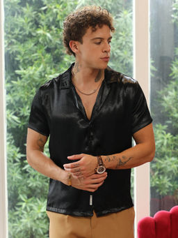Campus Sutra - Mens Midnight Black Solid Satin Shirt