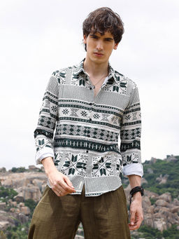 Campus Sutra - Mens Forest Green Geometric Seersucker Shirt