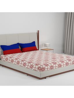 MYTRIDENT - Feather Tales Queen Bedsheet with 2 Pillow Covers Majestic Mandala Red