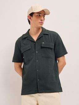 The Bear House - Men's Green Relaxed Fit Textured Shirt