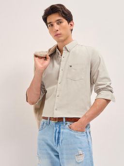 The Bear House - Men's Beige Slim Fit Cotton Solid Shirt