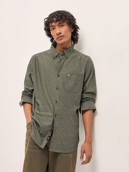 The Bear House - Men's Green Slim Fit Solid Shirt