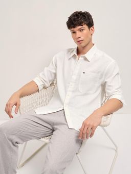 The Bear House - Men's White Relaxed Fit Textured Shirt