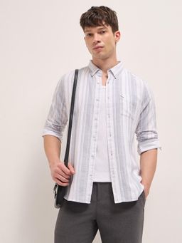 The Bear House - Men's White Slim Fit Cotton Stripes Shirt