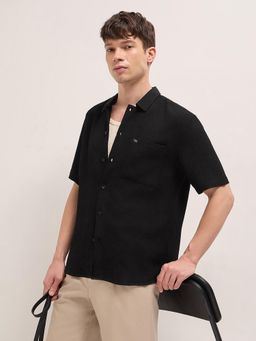 The Bear House - Men's Black Relaxed Fit Textured Shirt