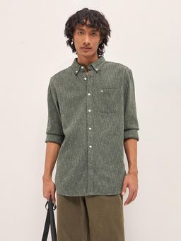 The Bear House - Men's Green Slim Fit Textured Shirt