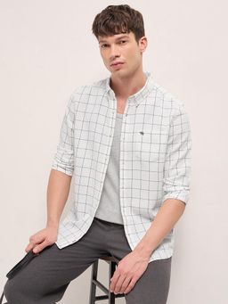 The Bear House - Men's White Slim Fit Checkered Shirt