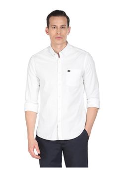 Arrow - Sports Men White Patch Pocket Solid Casual Shirt