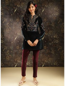 Lakshita - Green Embroidered Velvet Tunic for Women