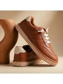Tan color option, Currently selected