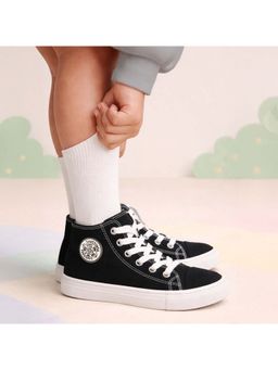 toothless - Black Canvas Unisex Sneakers