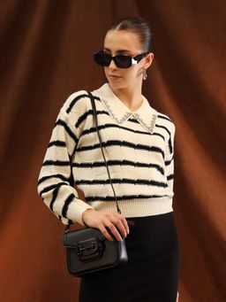 Kazo - Black Tiana Sling Bag with Detachable Strap (S)