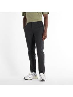 New Balance - Men Athletics Standard Tapered Trackpants (M)