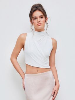 Cider - White Solid Ruched Crop Tank Top