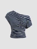 Navy Blue color option, Currently selected