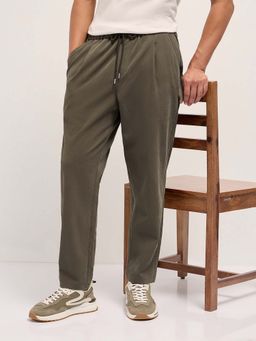 The Bear House - Men Brown Lyocell Solid Trouser