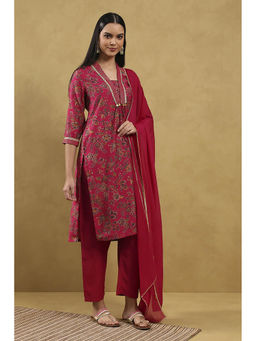 Rangriti - Women Pink Viscose Blend Printed Straight Kurta with Pant & Dupatta