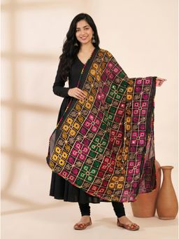 Zamour - Black Pure Cotton Phulkari Embroideried Dupatta