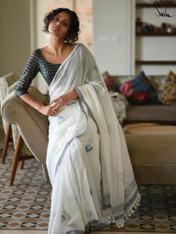 Suta - White Floral Tassels Saree without Blouse