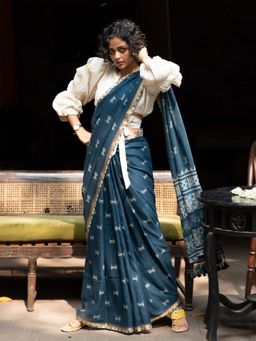 Suta - Blue Printed Tassels Saree without Blouse