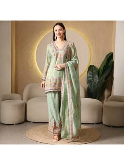 Rudra Luxe - Embroidered Green Kurta With Pant And Dupatta