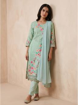 SAANTHA - Green Linen Embroidery Kurta With Pant And Dupatta