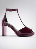 Maroon color option