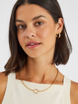 Accessorize London - Women's Round Pendant Chain Necklace