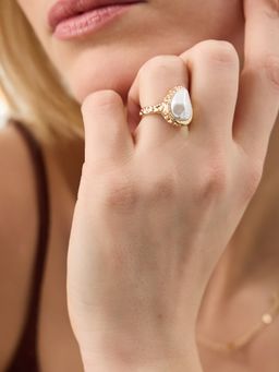 Accessorize London - Women's Molten Pearl Cream Ring
