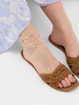Accessorize London - Women's Pearl Charm Anklets (Pack of 3)