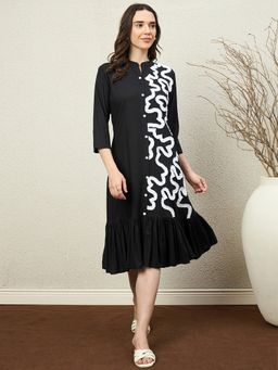 ZUMMER - Rayon Black applique work A-Line Dress